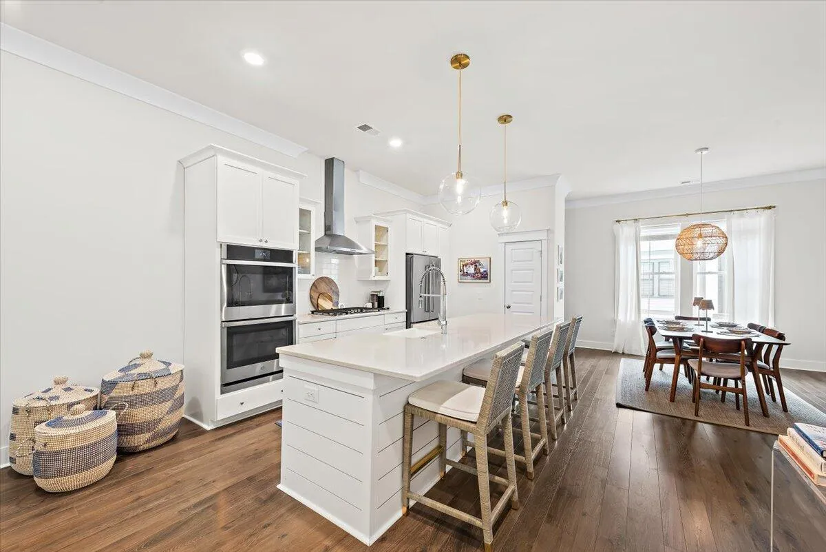 Property image 3 at 1635 Florentia Street 3, Mount Pleasant, SC 29464
