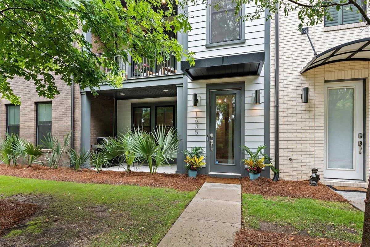 Property image 5 at 1635 Florentia Street 3, Mount Pleasant, SC 29464