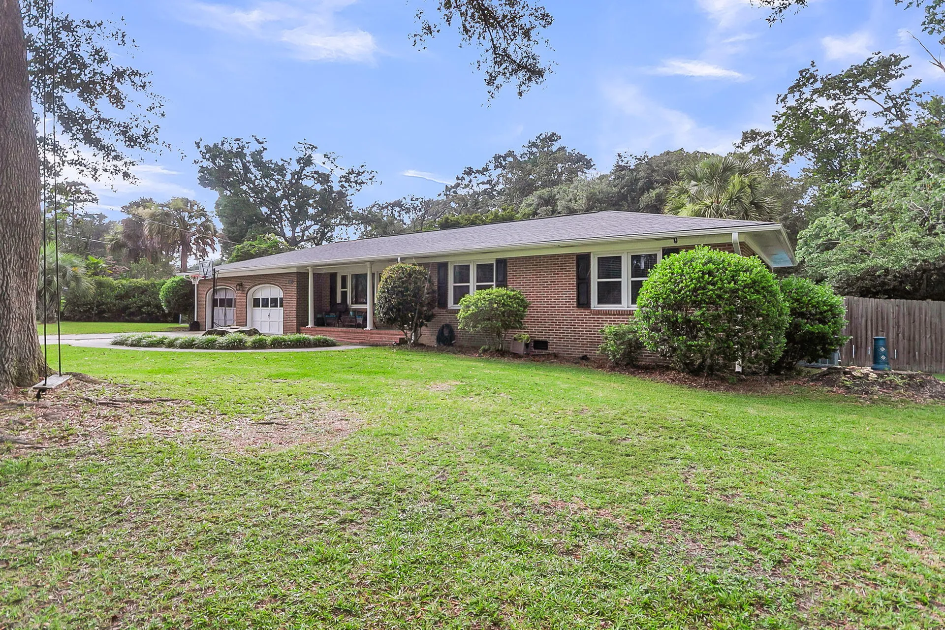 Property image 2 at 207 Harter Drive, Summerville, SC 29485