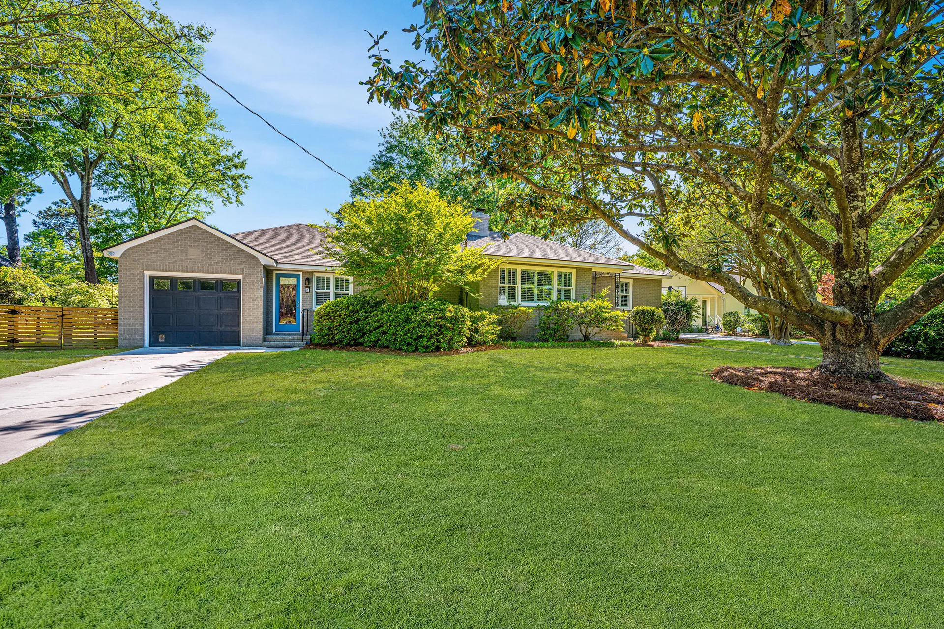 Property image 2 at 3 Lord Ashley Drive, Charleston, SC 29407
