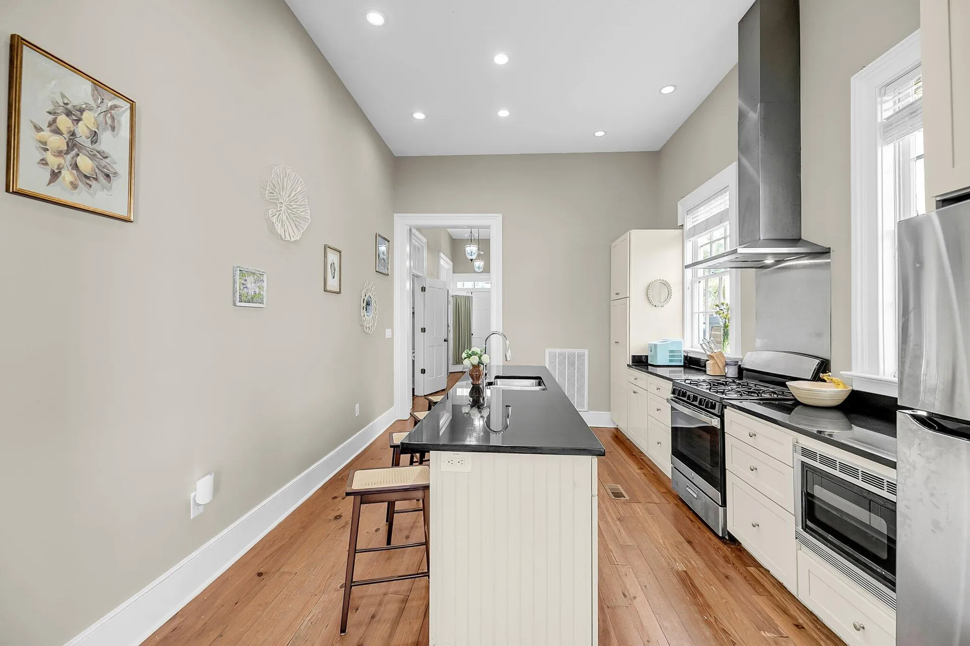 Property image 5 at 68 Vanderhorst Street A, Charleston, SC 29403