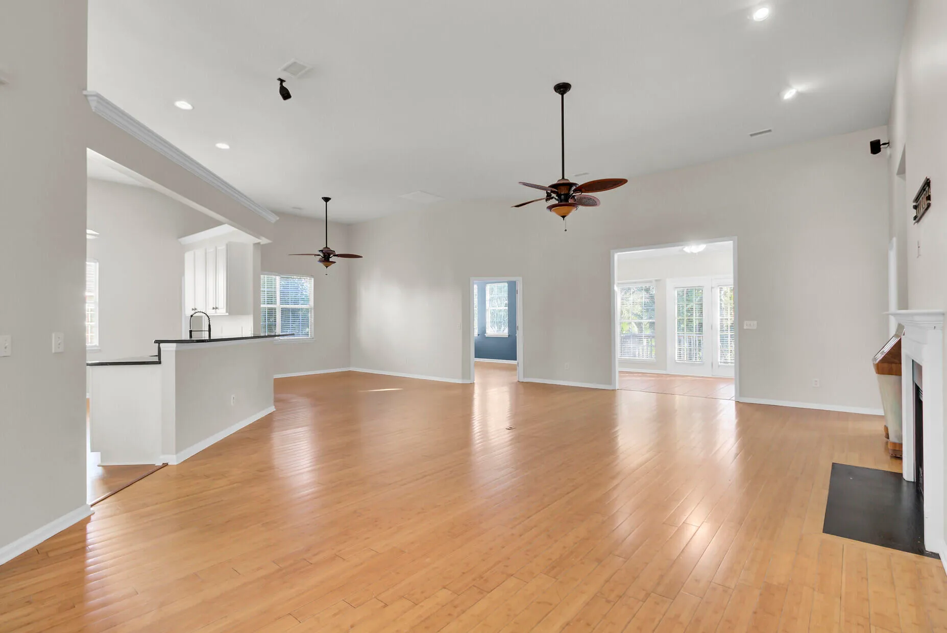 Property image 3 at 1857 Palmetto Isle Drive, Mount Pleasant, SC 29466