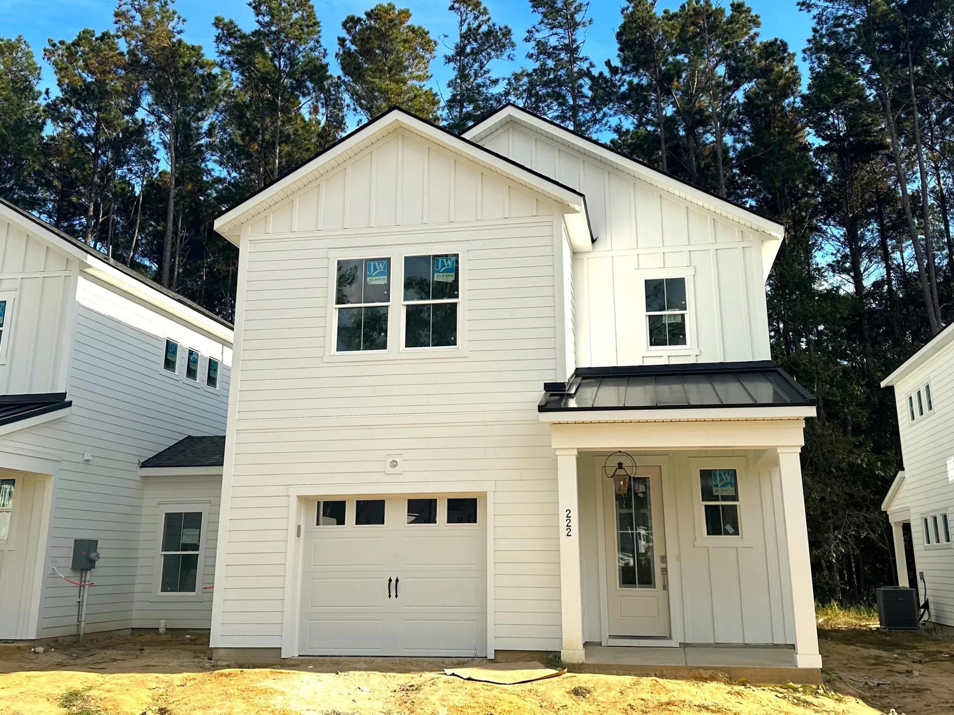 425 Queenview Lane