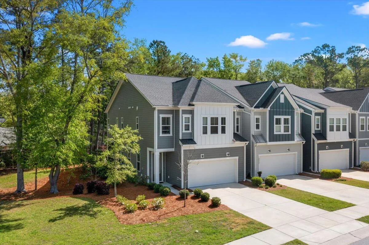 Property image 5 at 3010 Emma Lane, Mount Pleasant, SC 29466