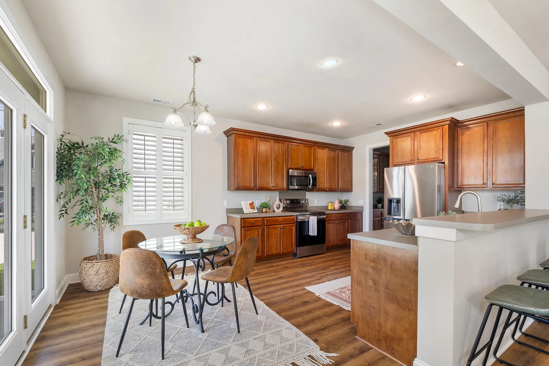 Property image 2 at 123 Gaslight Boulevard, Summerville, SC 29483