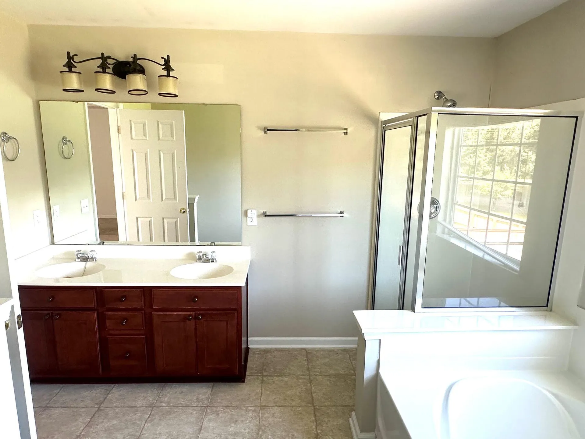 Property image 5 at 506 Holiday Drive, Summerville, SC 29483
