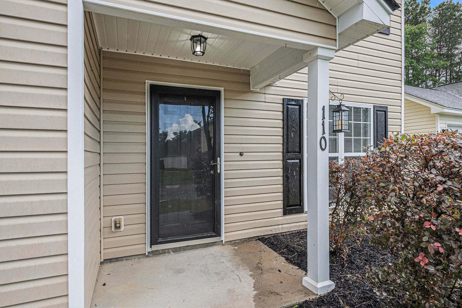 Property image 3 at 110 Yorkshire Drive, Summerville, SC 29483