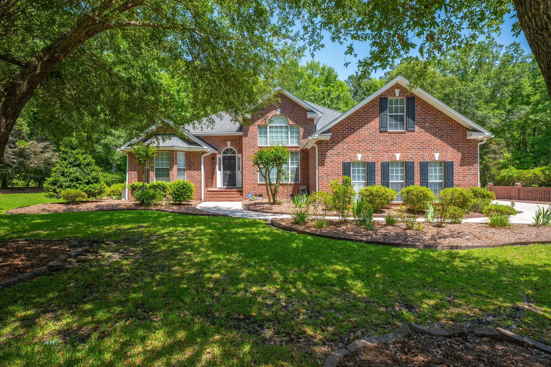 Walnut Farms, Summerville Community