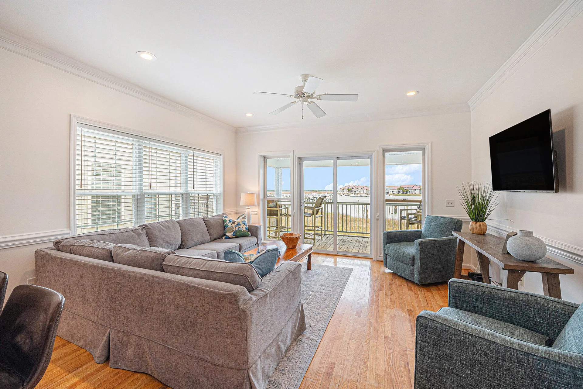Property image 2 at 126 W 2nd Street, Folly Beach, SC 29439