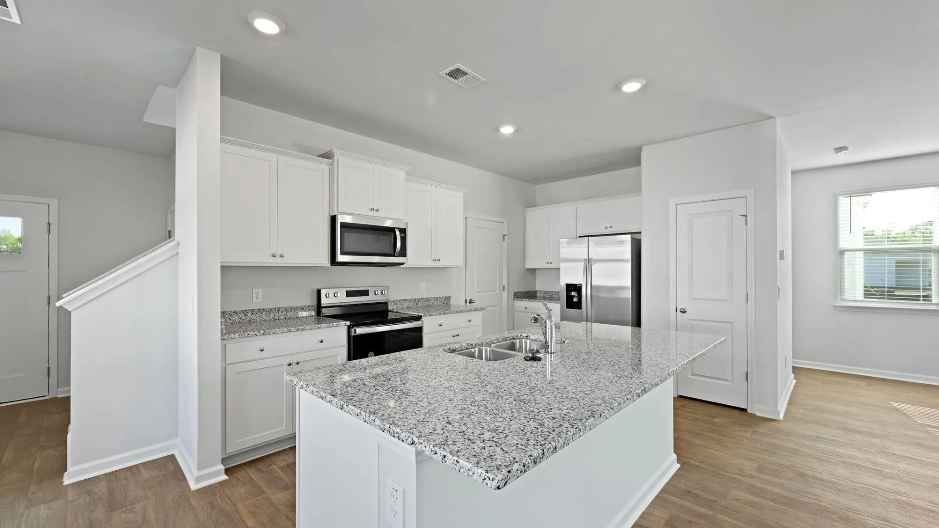 Property image 2 at 2267 Macallan Boulevard, Ravenel, SC 29470