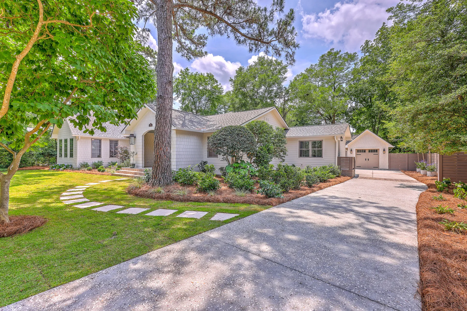 Property image 4 at 974 Cliffwood Drive, Mount Pleasant, SC 29464