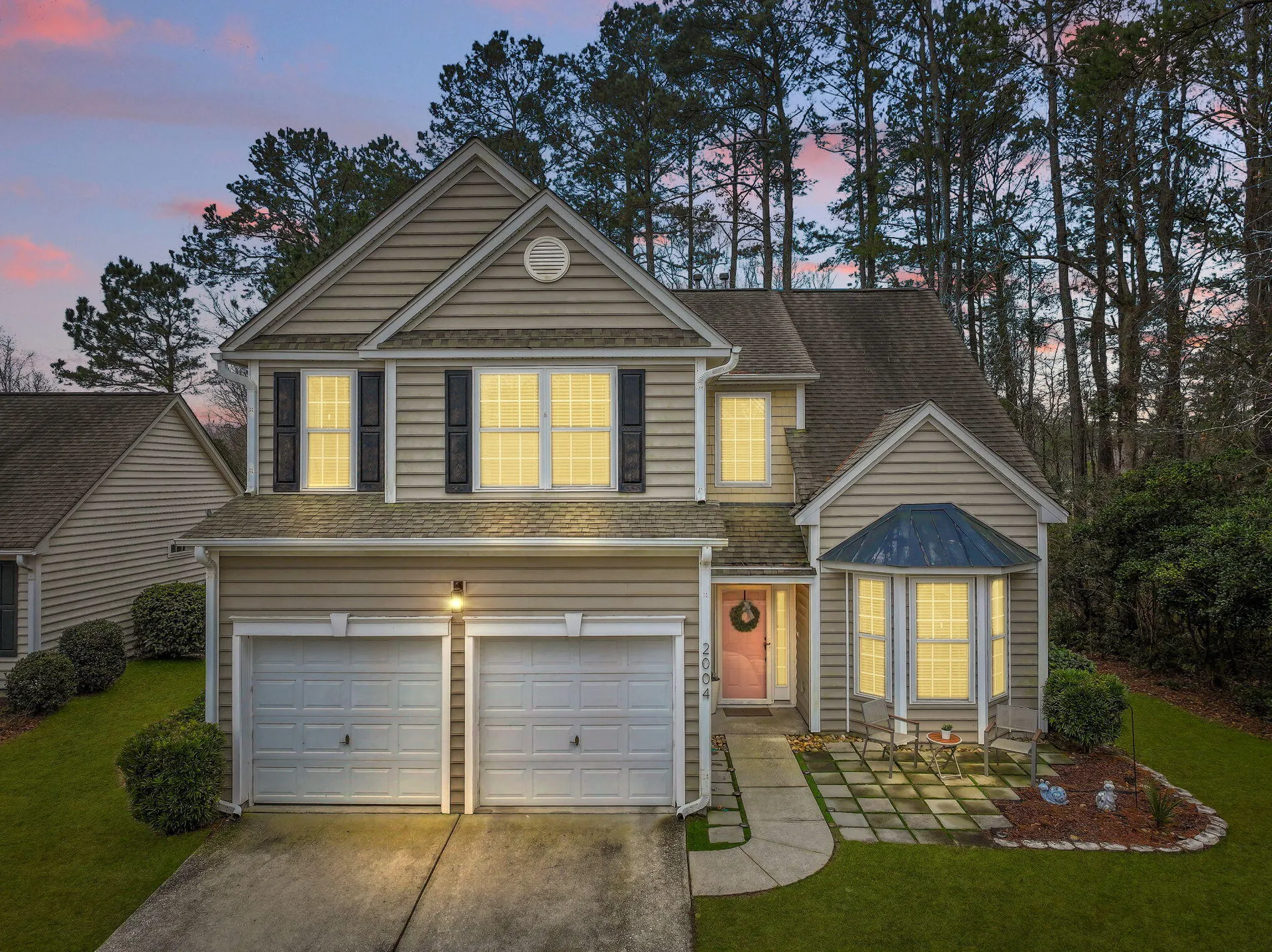 2004 Hammond Drive