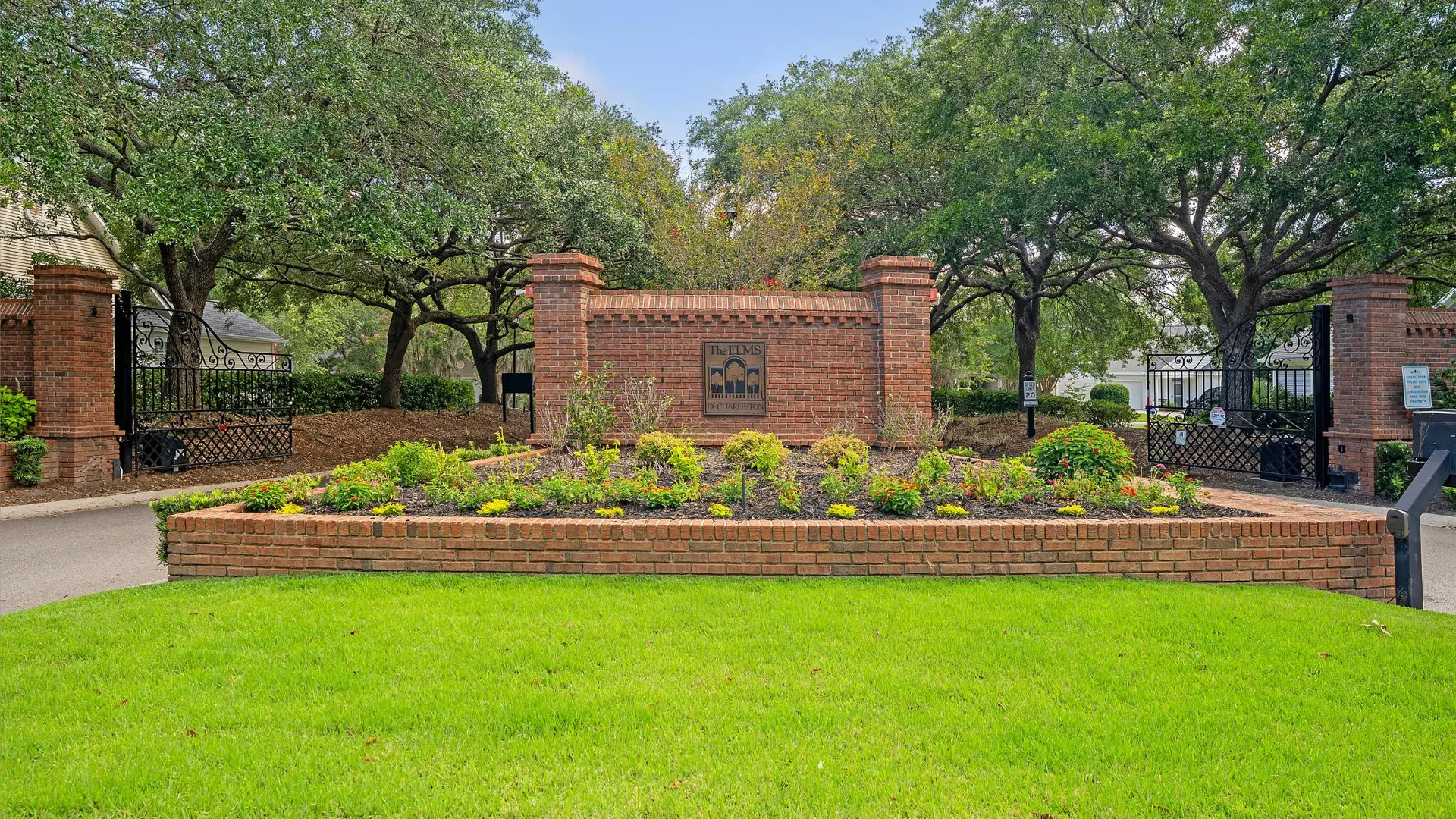 Property image 2 at 9117 Woodcreek Court, North Charleston, SC 29406