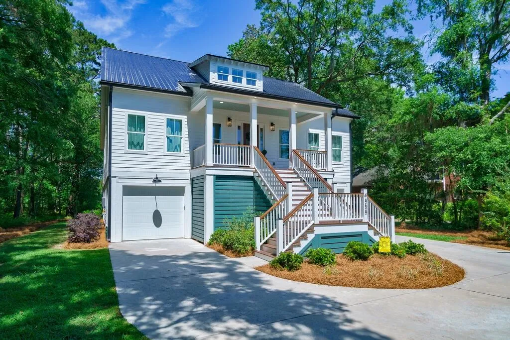 Plantation at Stono Ferry, Hollywood Community