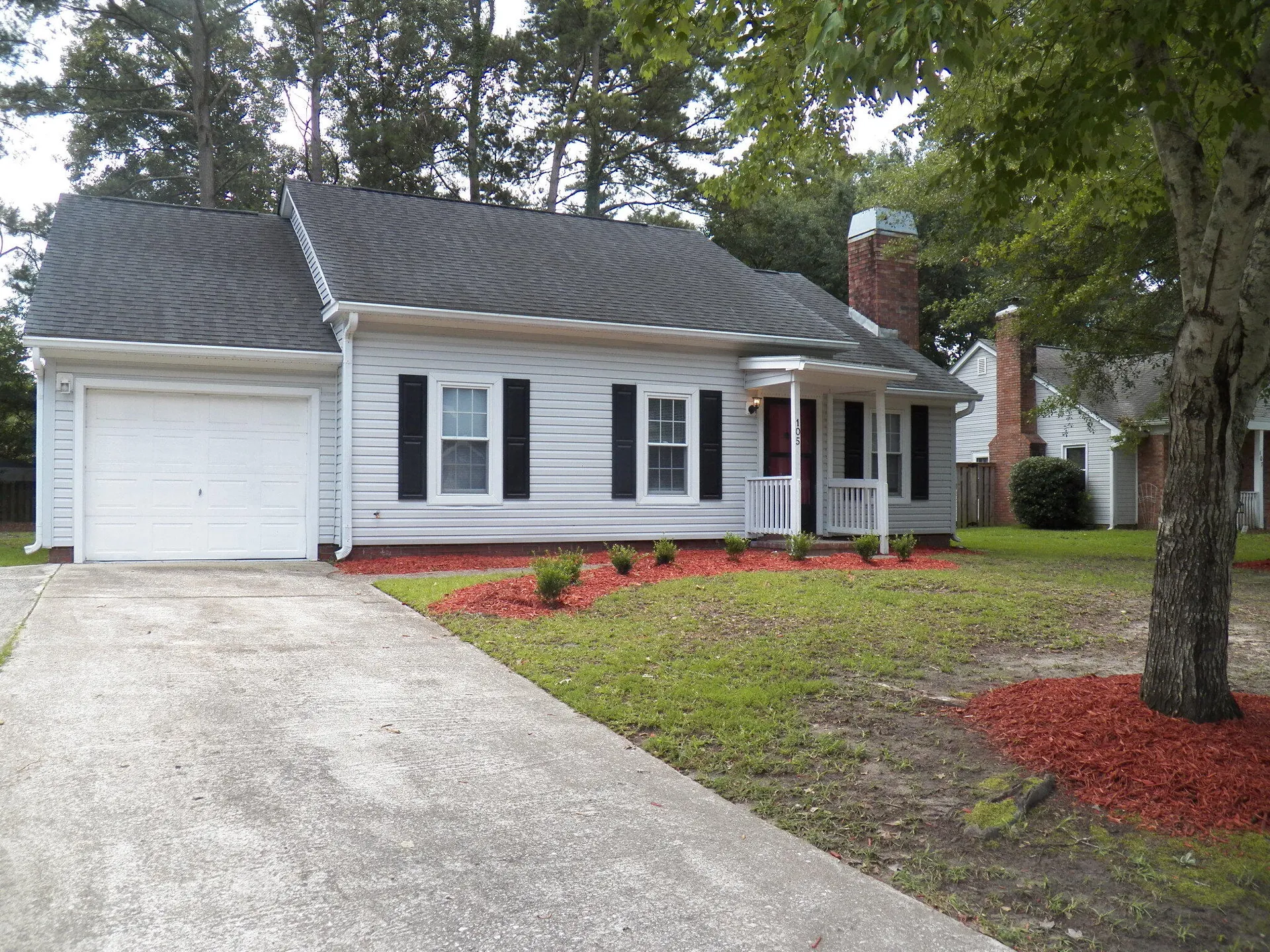 105 Commons Way