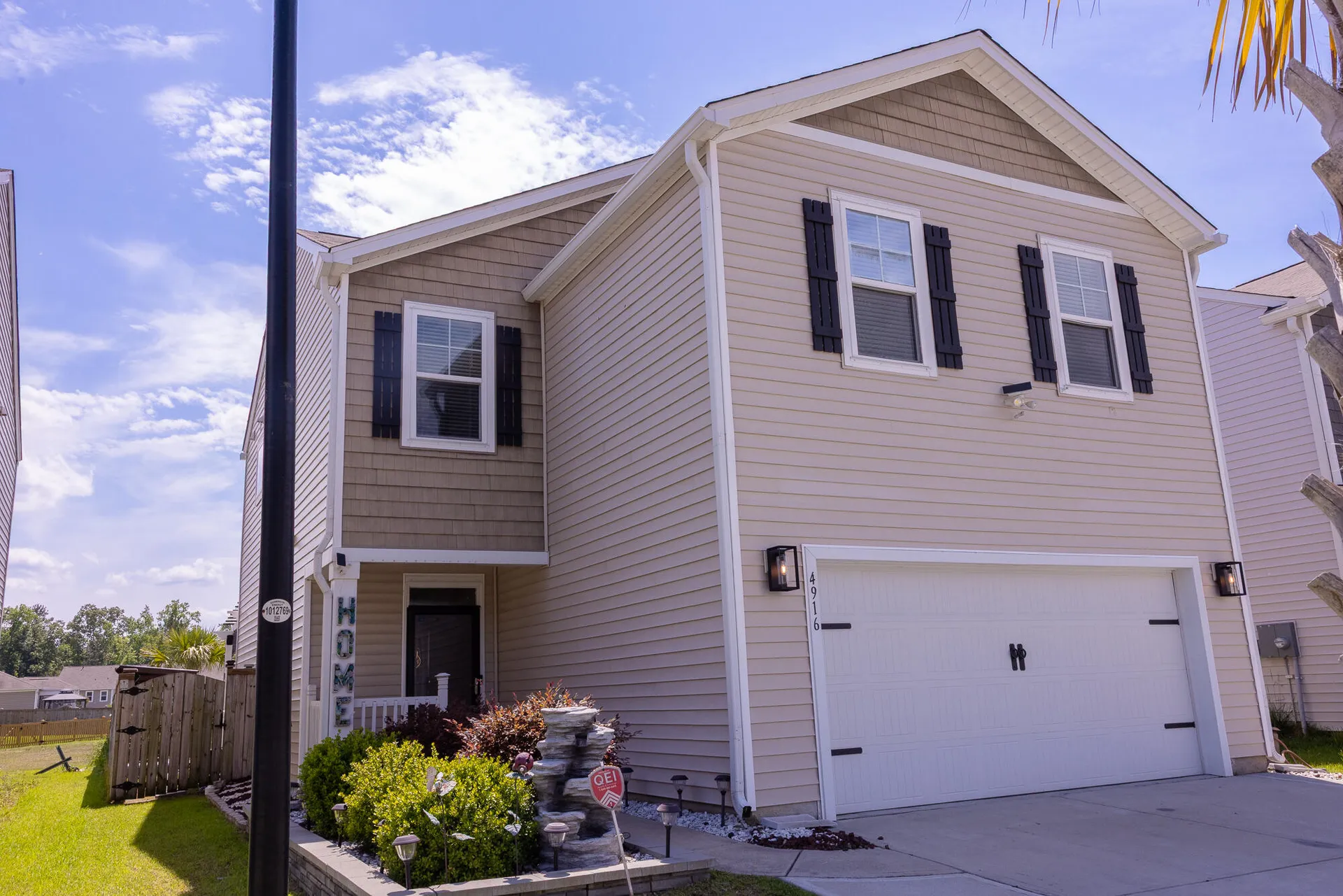Mckewn, Ladson Community