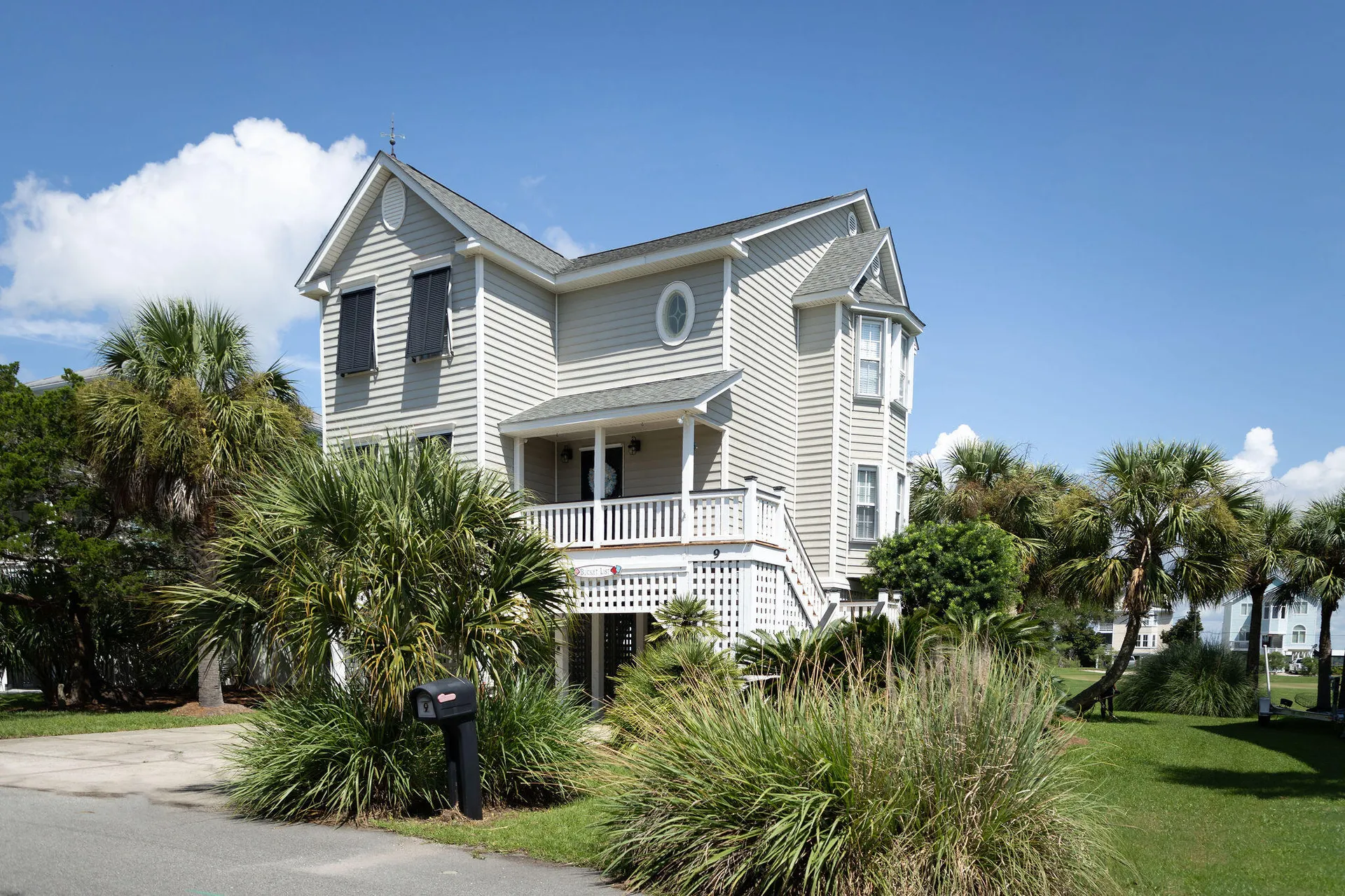 Property image 3 at 9 Battery Park Road, Edisto Island, SC 29438