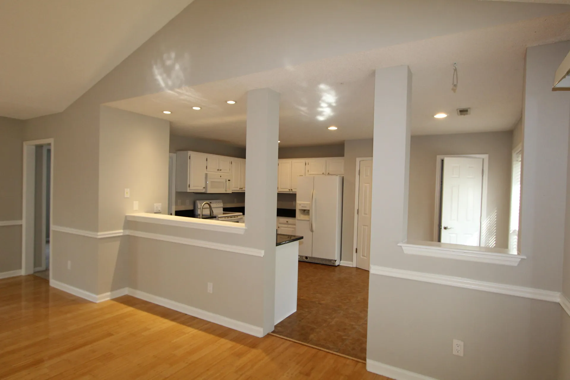 Property image 4 at 110 Smithfield Avenue, Summerville, SC 29485
