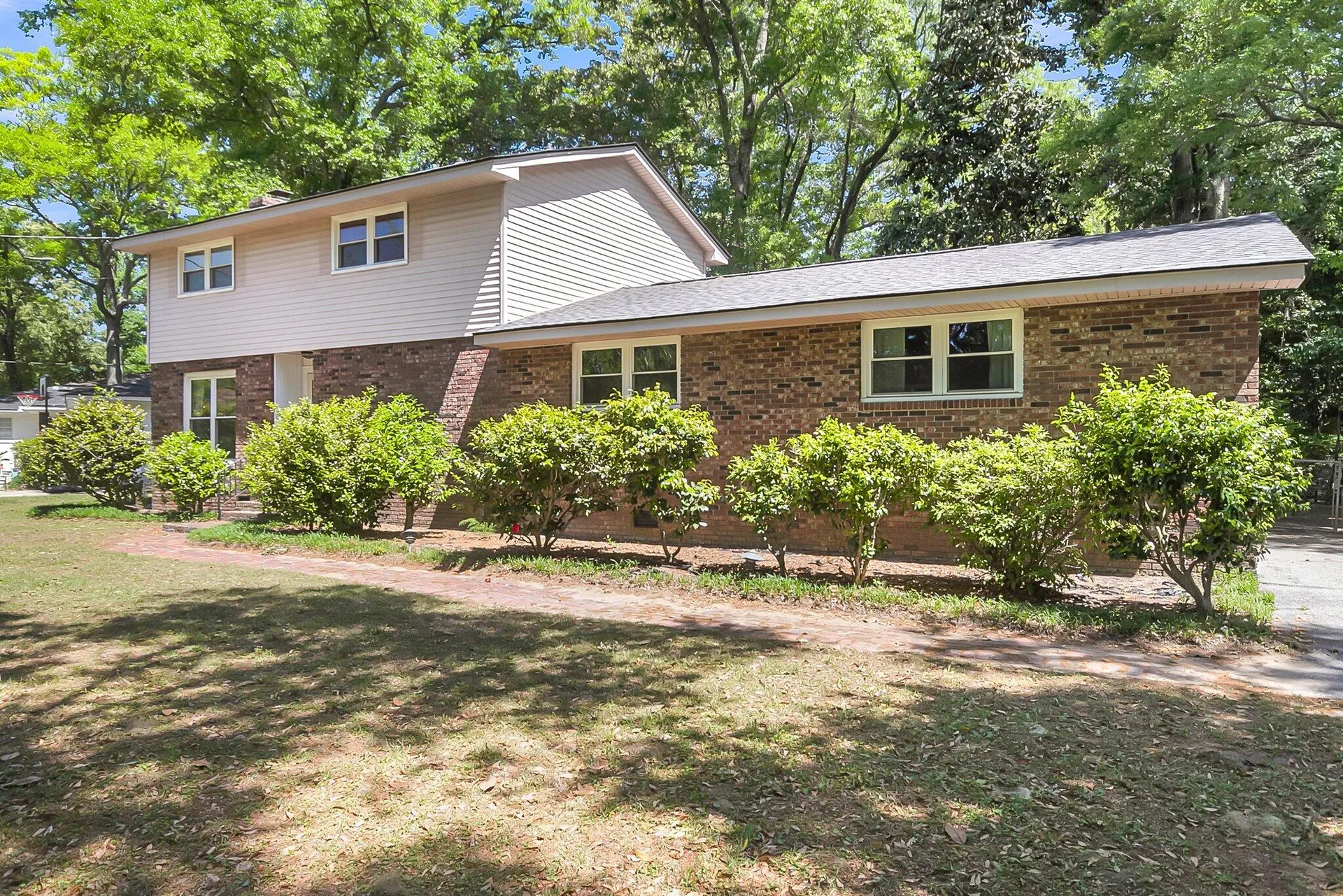 Property image 2 at 679 Edmonds Drive, Charleston, SC 29412