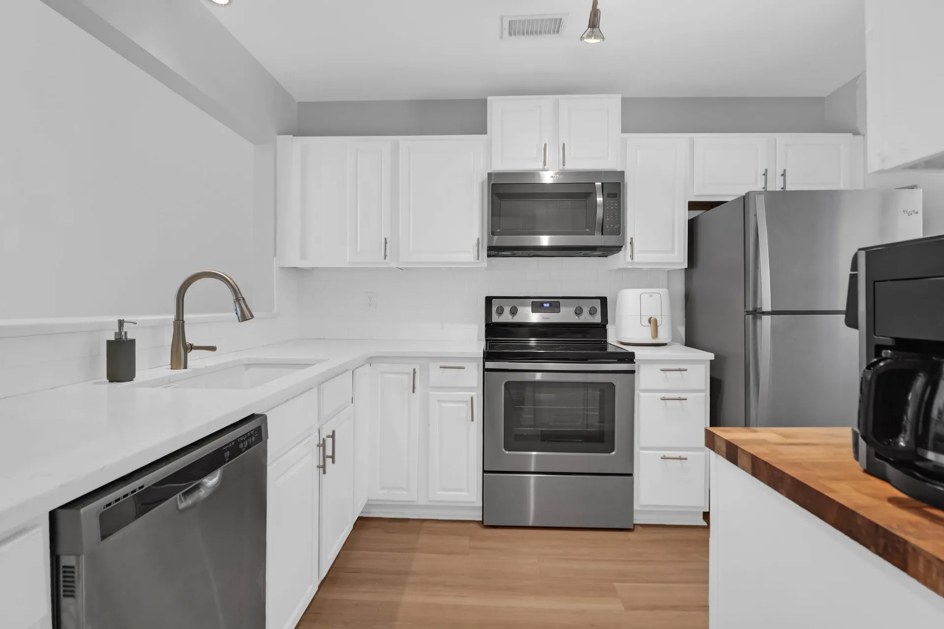 Property image 5 at 857 Liriope Lane, Mount Pleasant, SC 29464