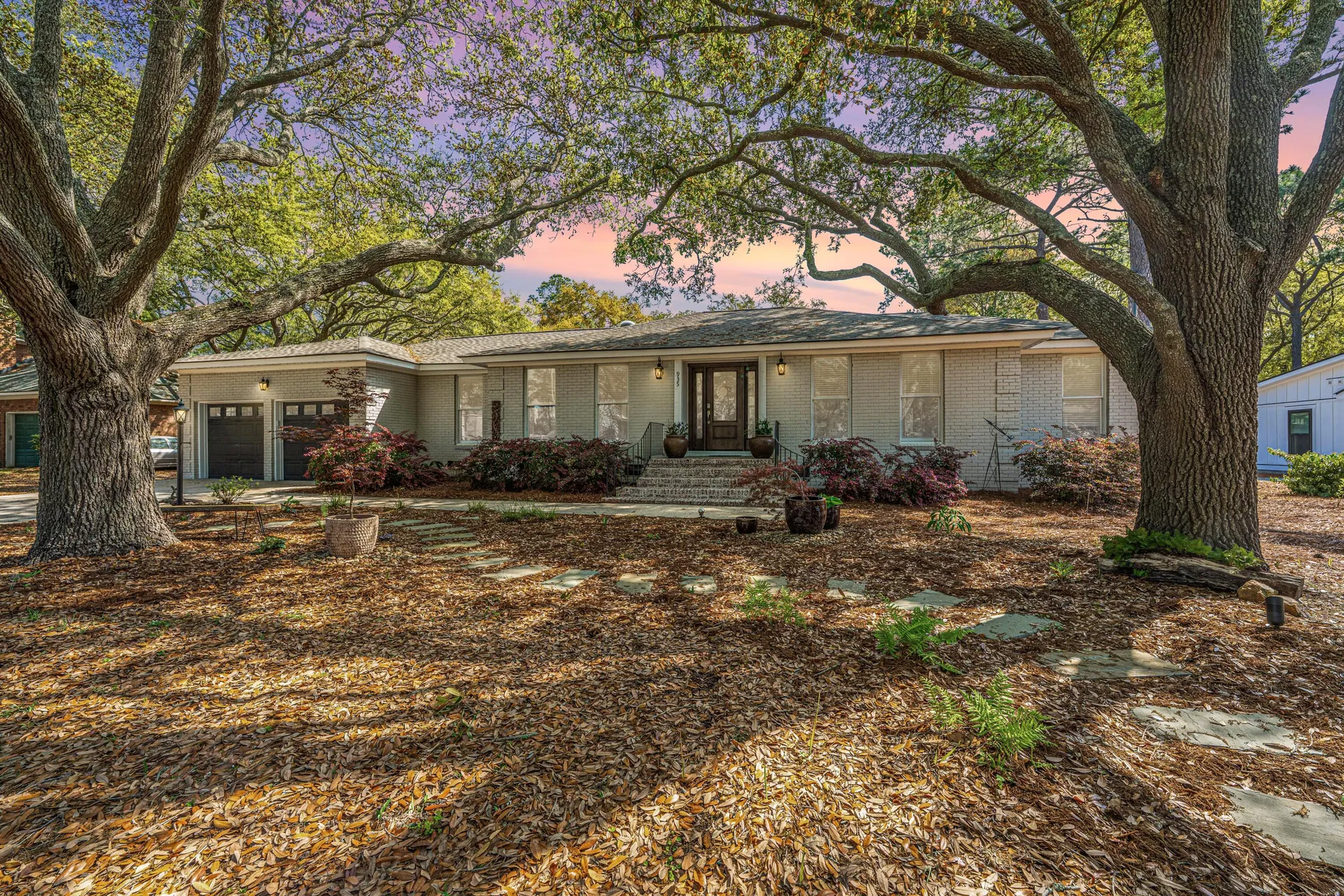 Property image 2 at 935 Lansing Drive, Mount Pleasant, SC 29464