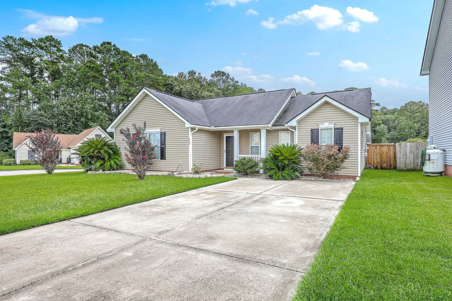 Property image 2 at 113 Penzance Boulevard, Goose Creek, SC 29445