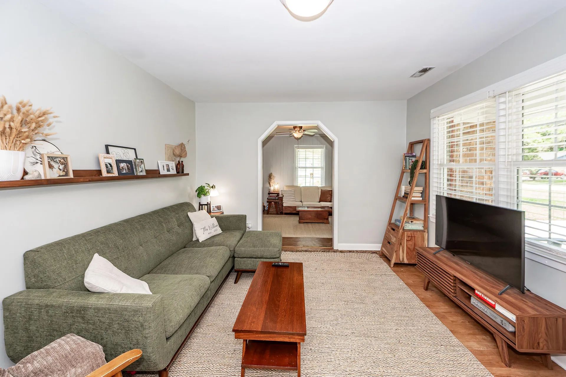 Property image 4 at 104 Clover Street, Summerville, SC 29483