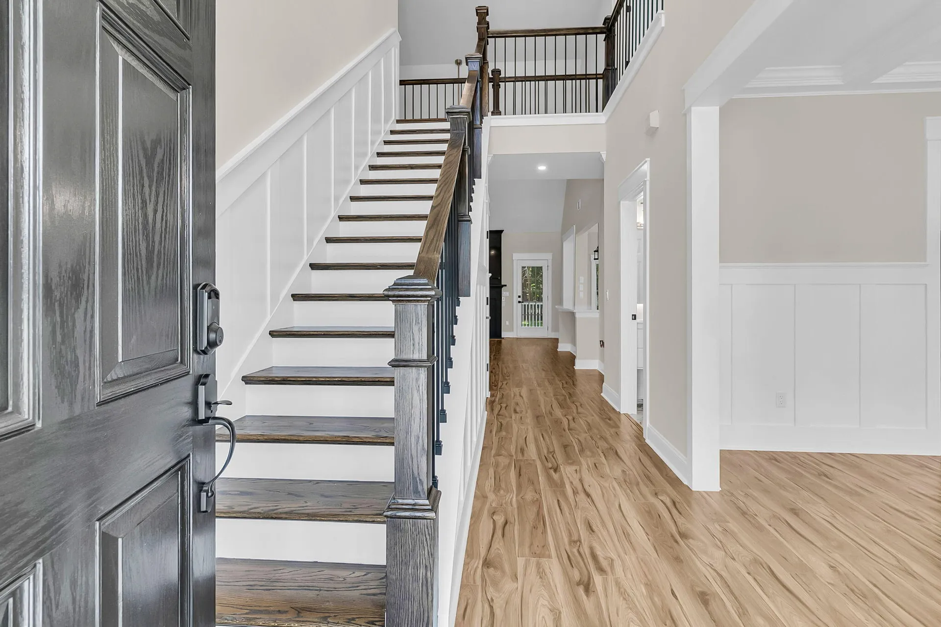 Property image 3 at 8534 Sentry Circle, North Charleston, SC 29420