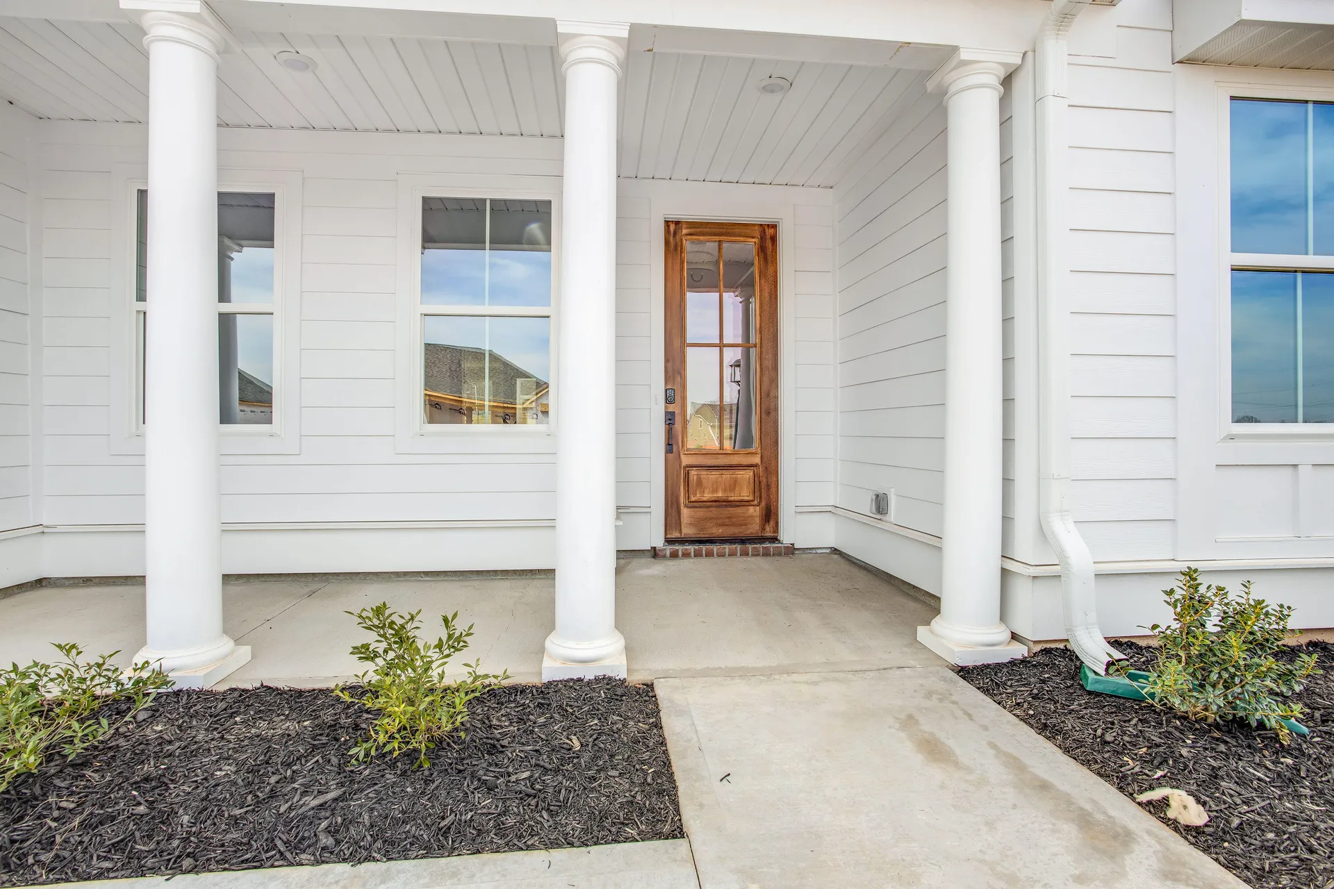 Property image 3 at 6 Wappoo Trace Lane, Summerville, SC 29486