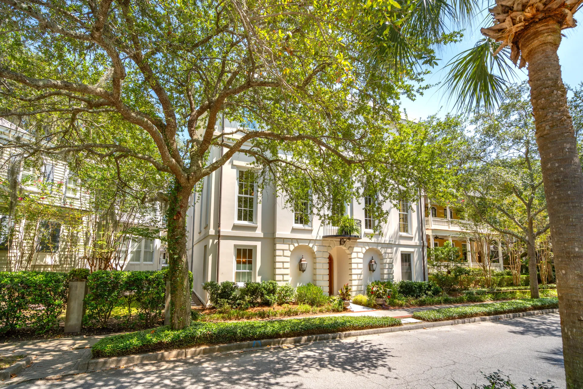 Property image 2 at 174 N Shelmore Boulevard, Mount Pleasant, SC 29464
