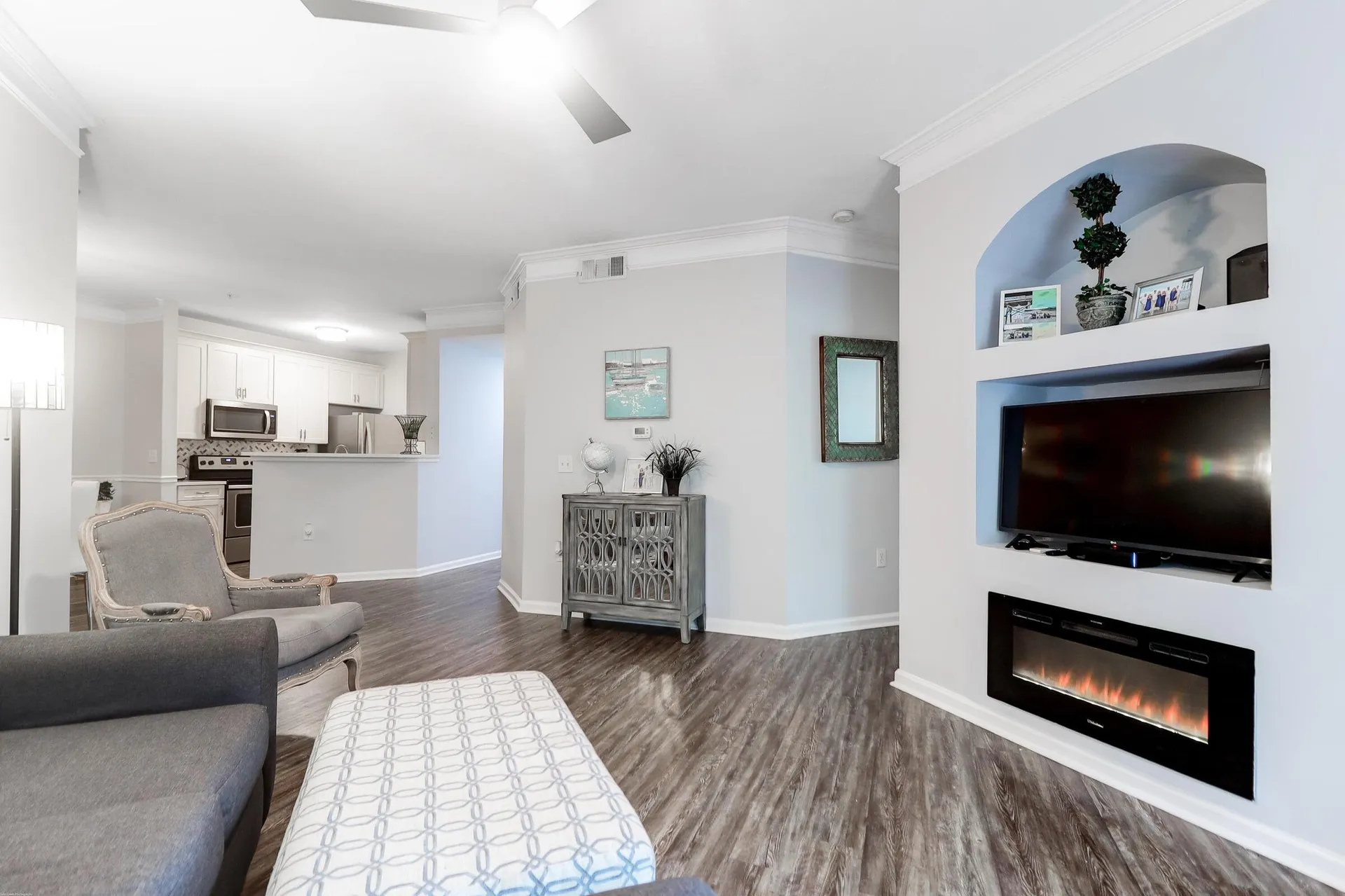 Property image 5 at 1300 Park West Boulevard Unit 716, Mount Pleasant, SC 29466