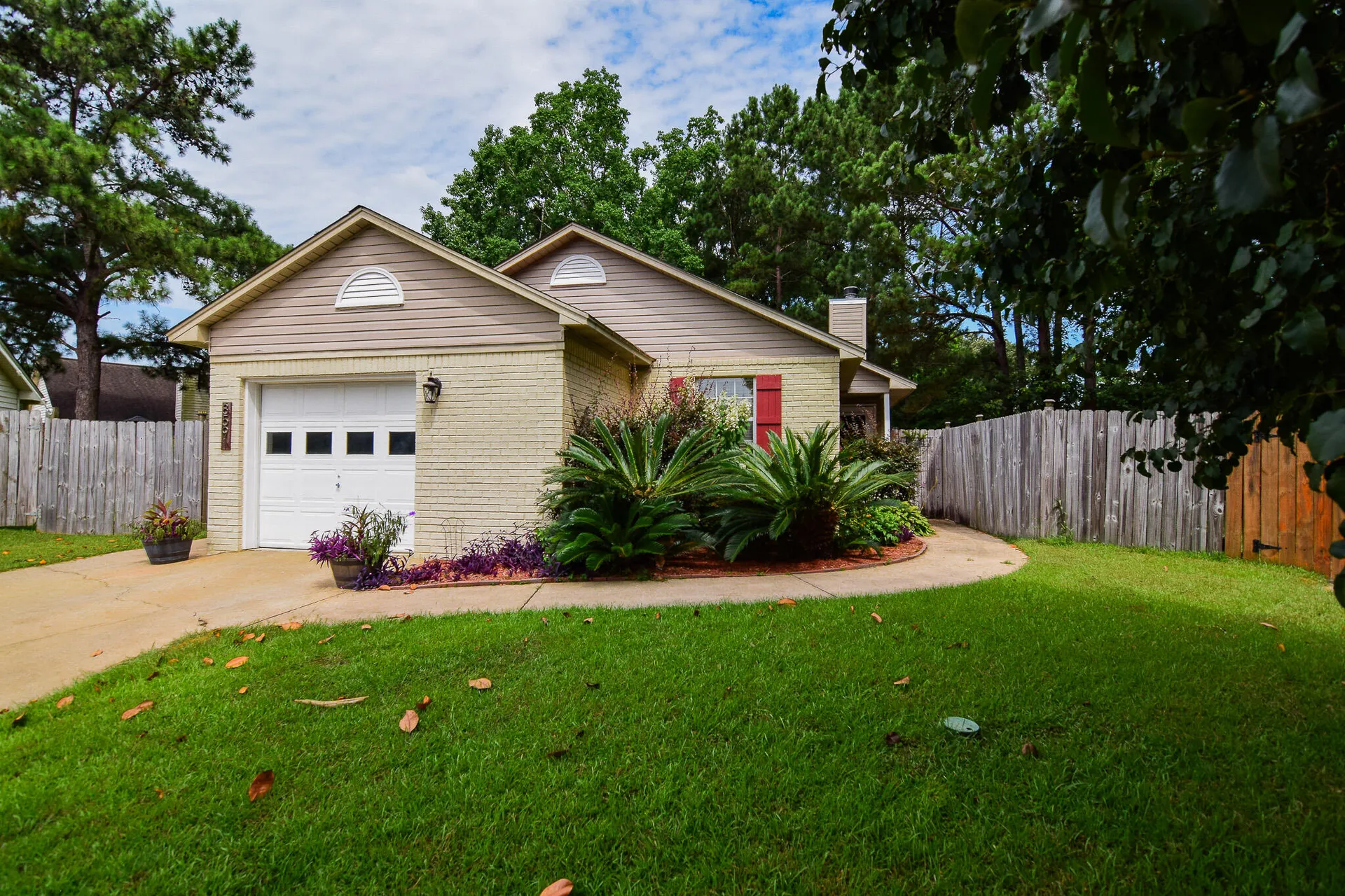 8591 Waccamaw Court