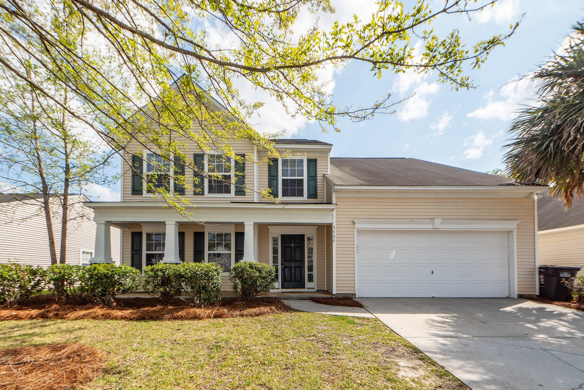 Paddock Pointe, Ladson Community