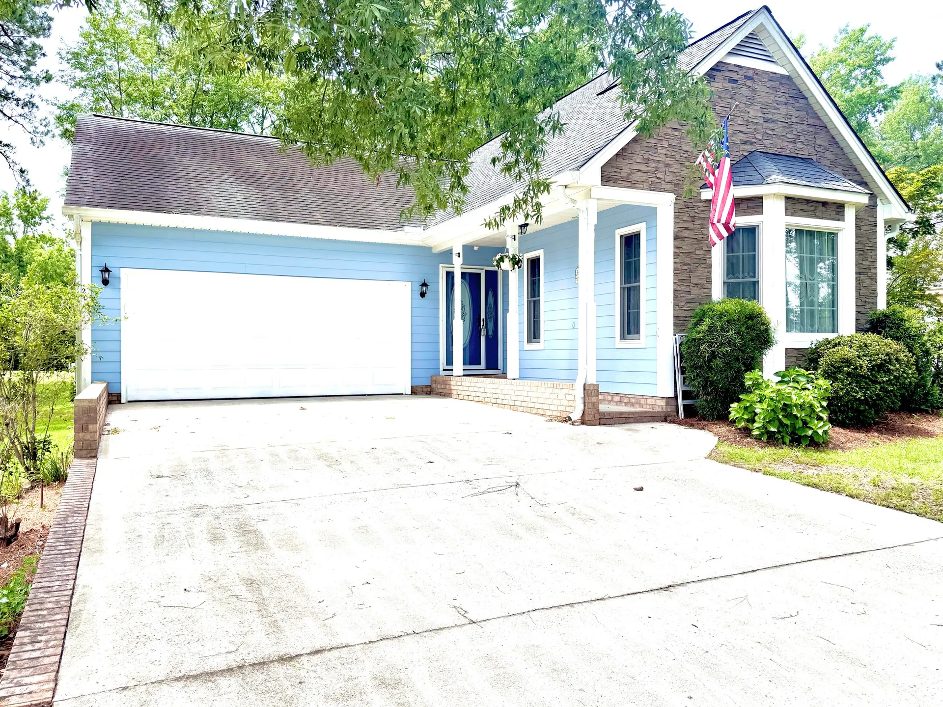 209 Myrtlewood Drive