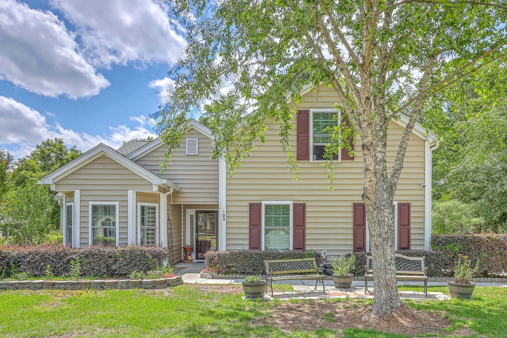 105 Irish Oak Drive