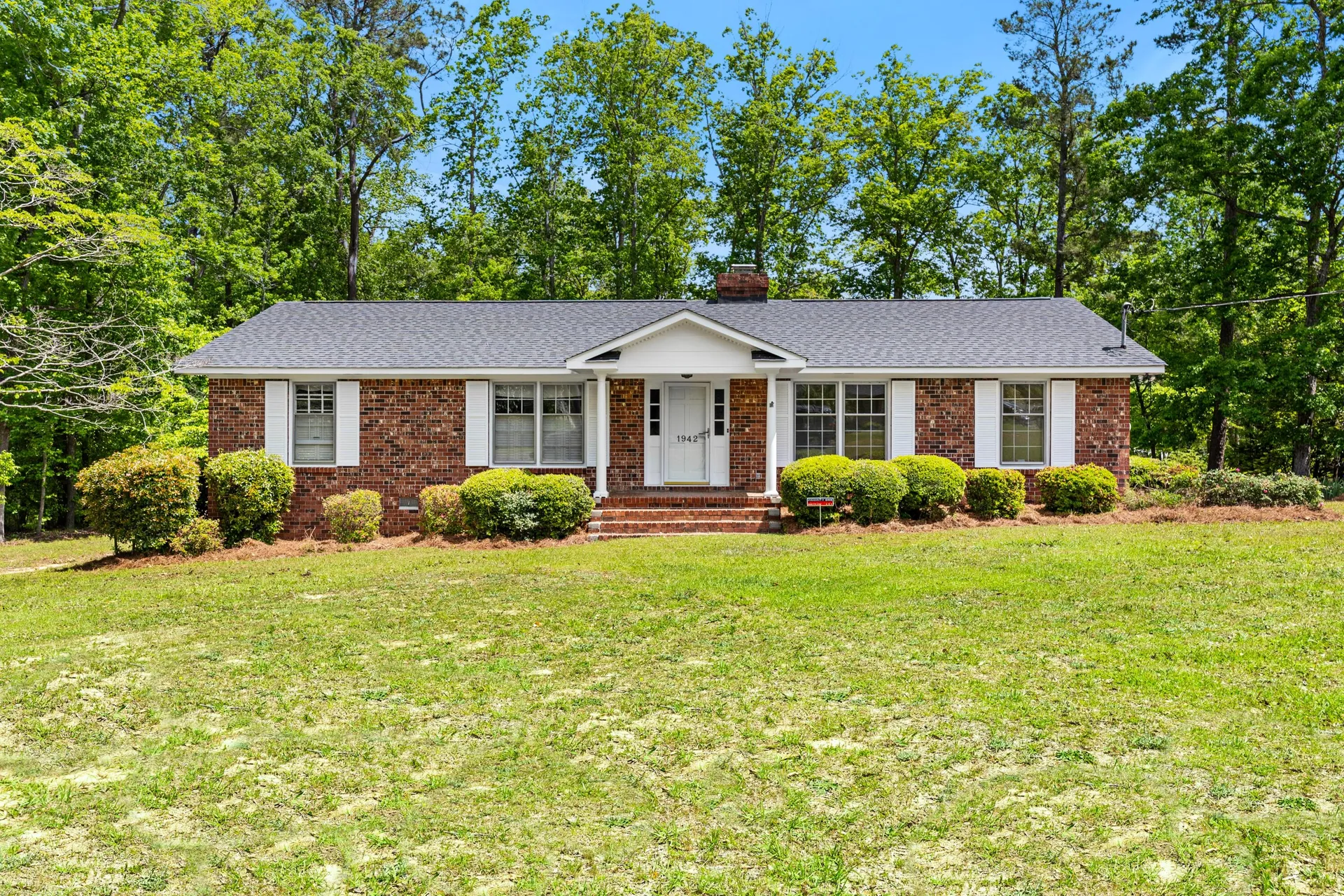 1942 Longwood Road