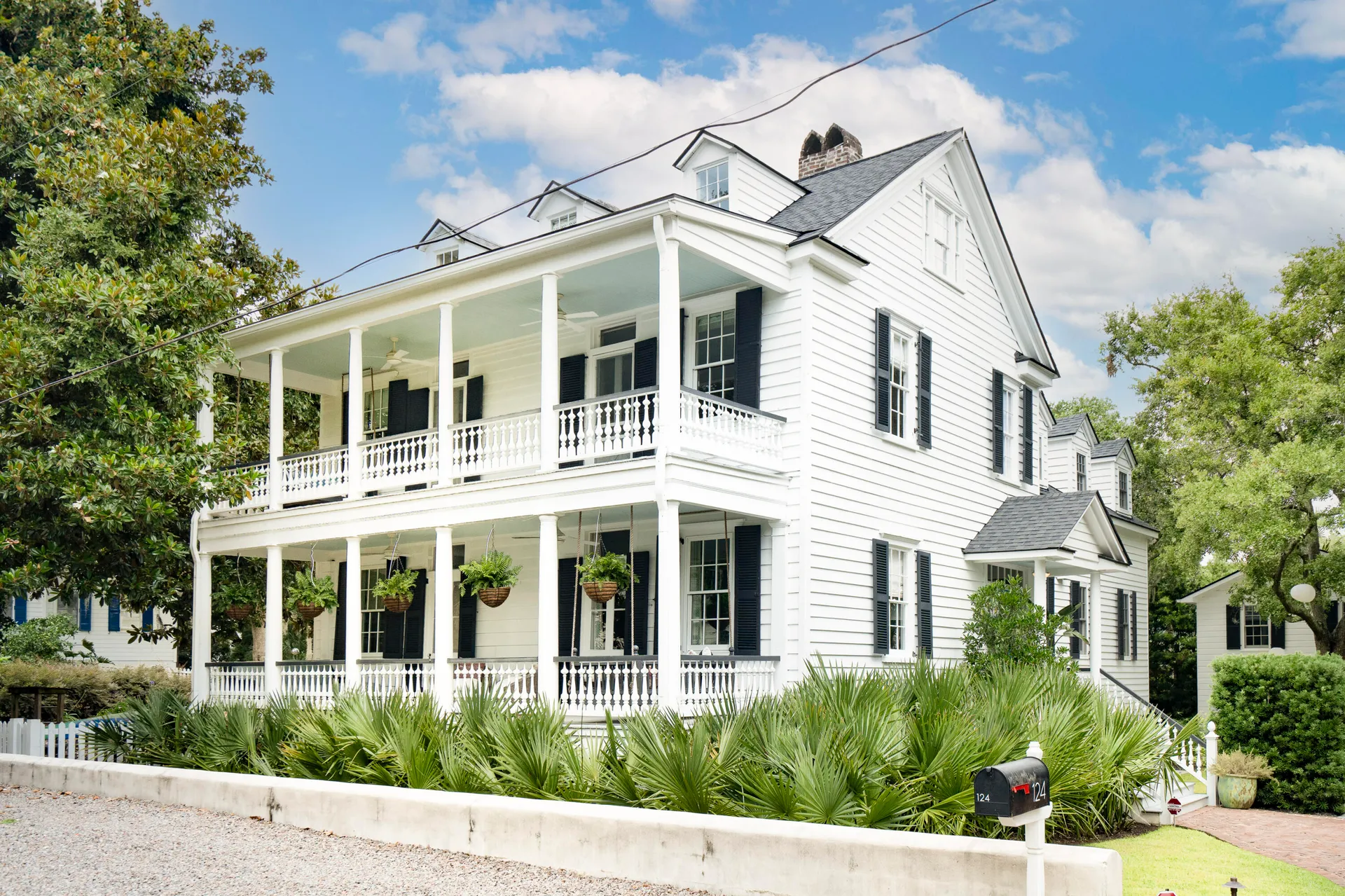 Property image 2 at 124 Mary Street, Mount Pleasant, SC 29464