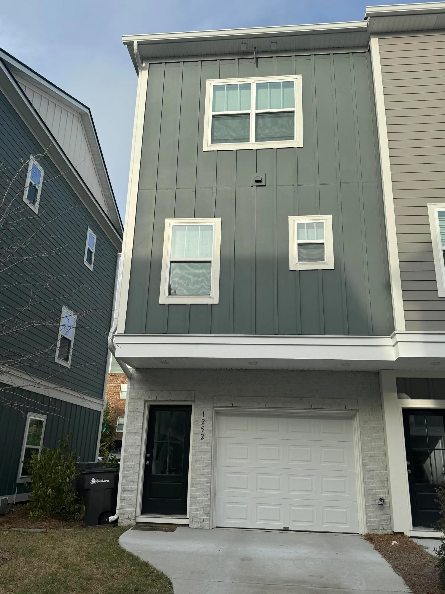 1252 Allusion Lane 201