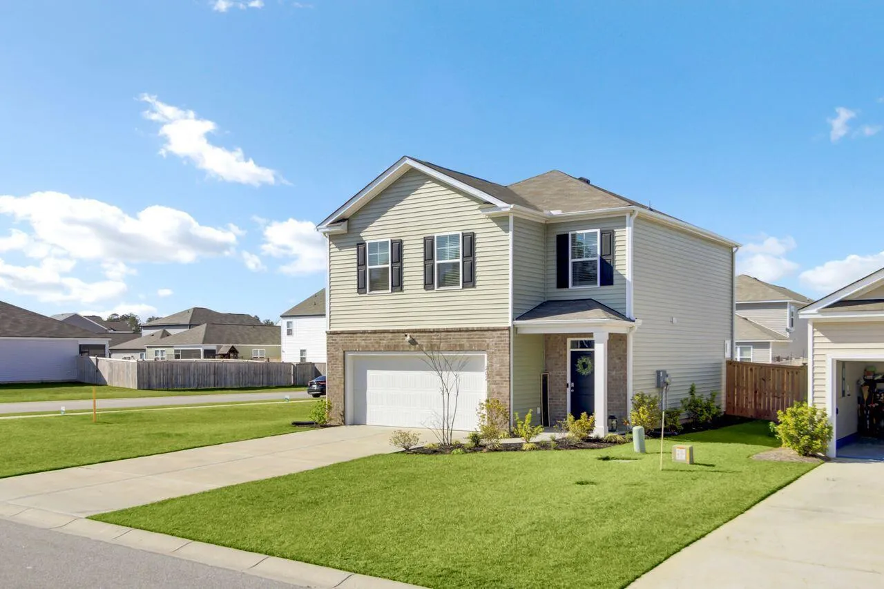 Property image 3 at 202 N Light Way, Summerville, SC 29486
