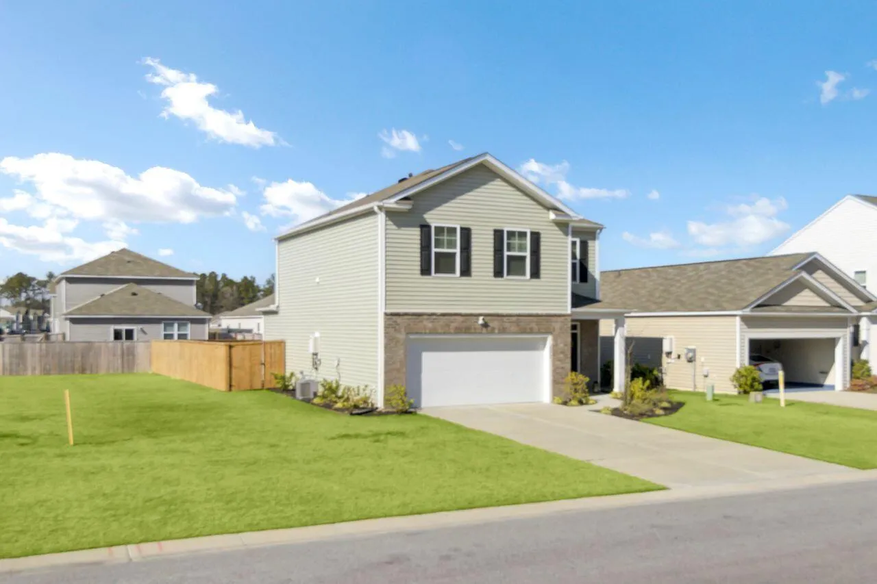 Property image 4 at 202 N Light Way, Summerville, SC 29486