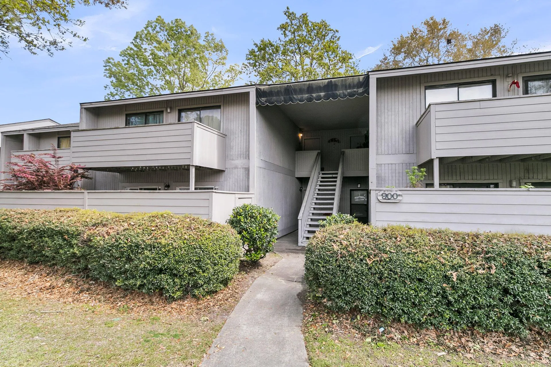 902 Greenmeadow Drive