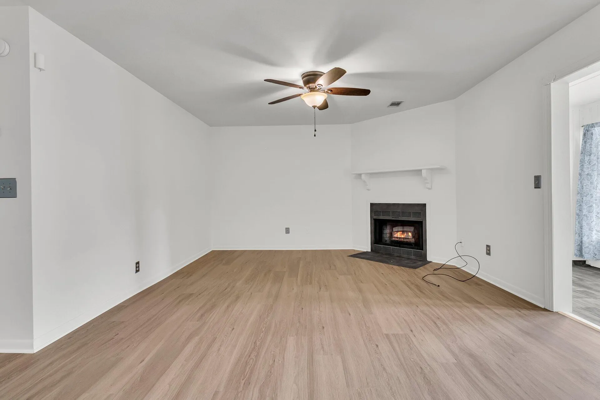 Property image 3 at 902 Greenmeadow Drive, Goose Creek, SC 29445