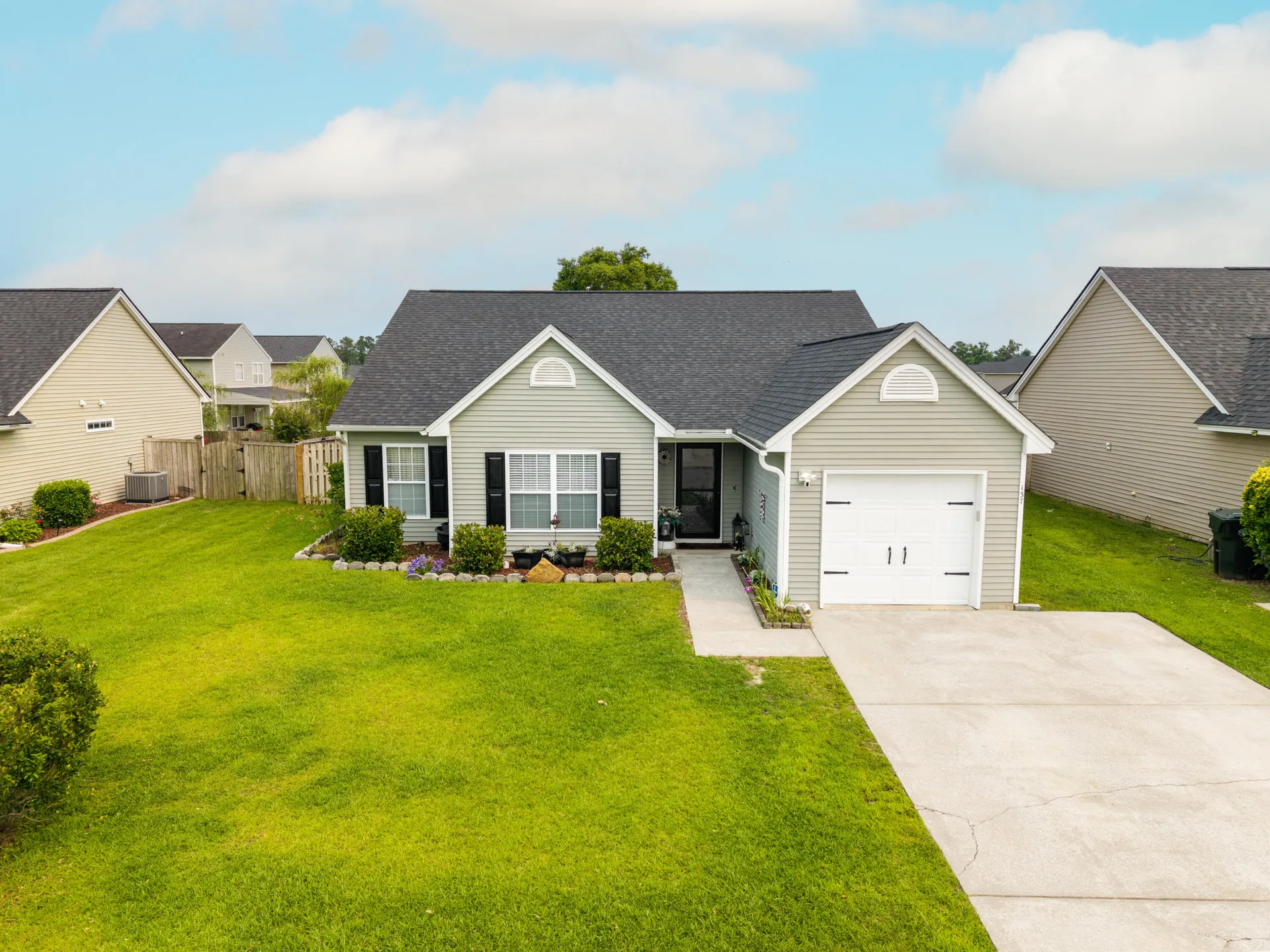 Property image 3 at 137 Salem Creek Drive, Goose Creek, SC 29445