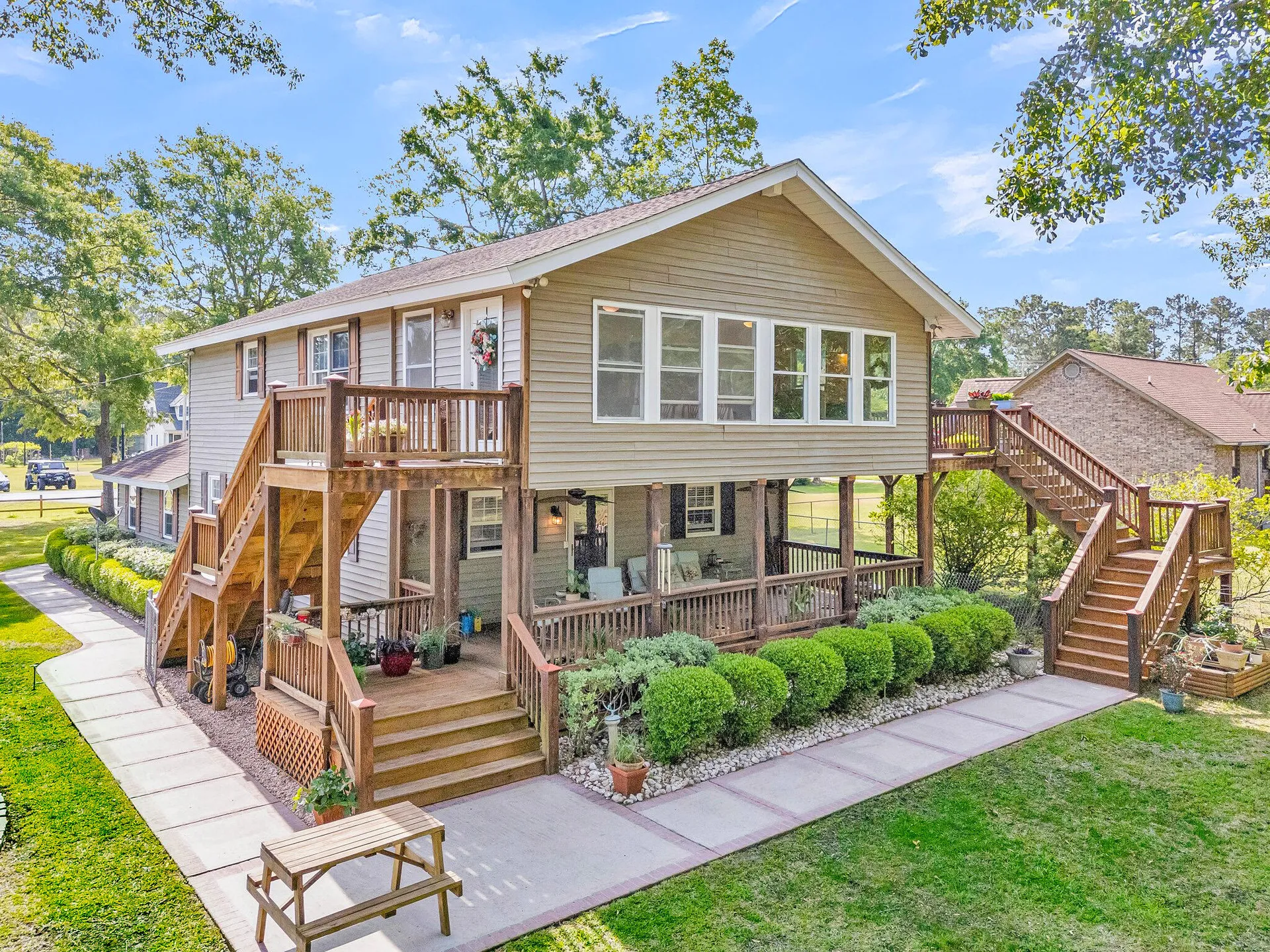 Property image 3 at 107 Jacks Lane, Bonneau, SC 29431