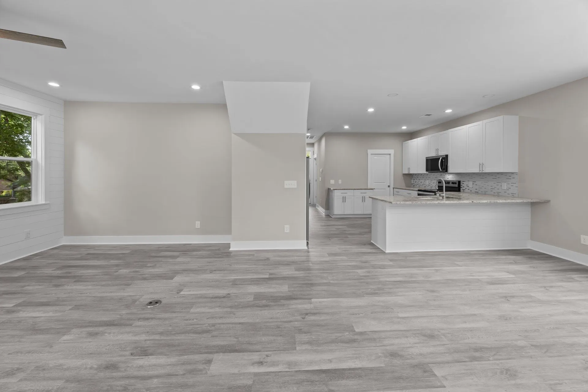 Property image 2 at 125 Ridge Road, Summerville, SC 29485