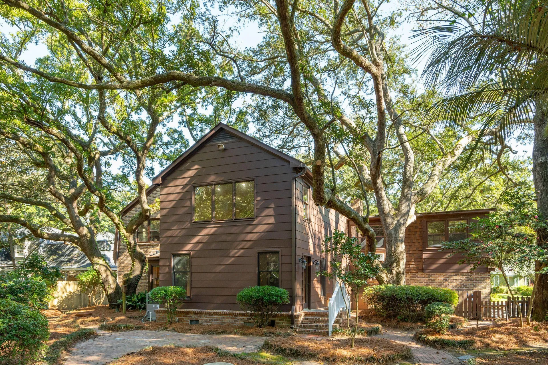 Property image 4 at 810 Creekside Drive, Mount Pleasant, SC 29464