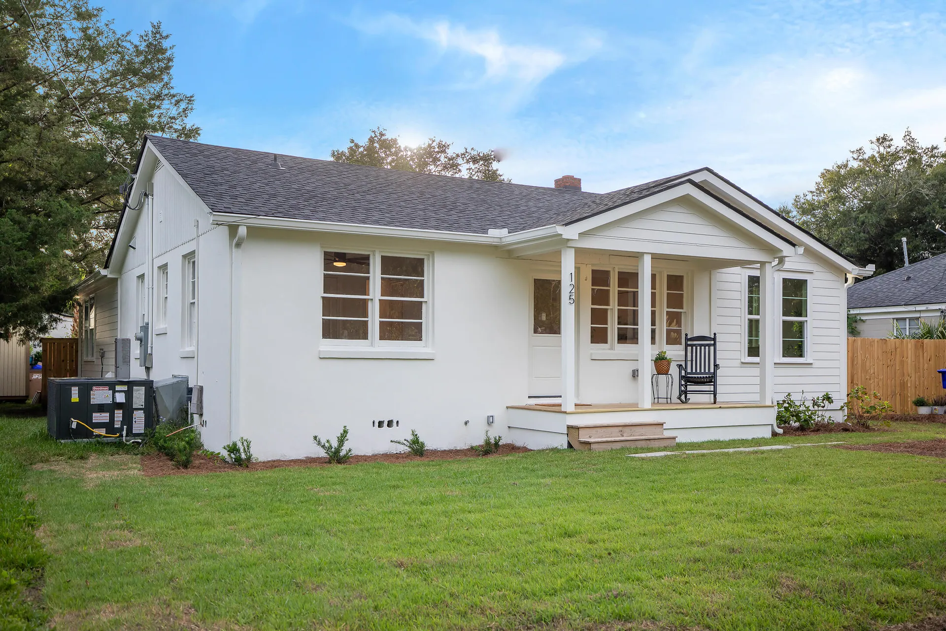 Property image 2 at 125 Plymouth Avenue, Charleston, SC 29412