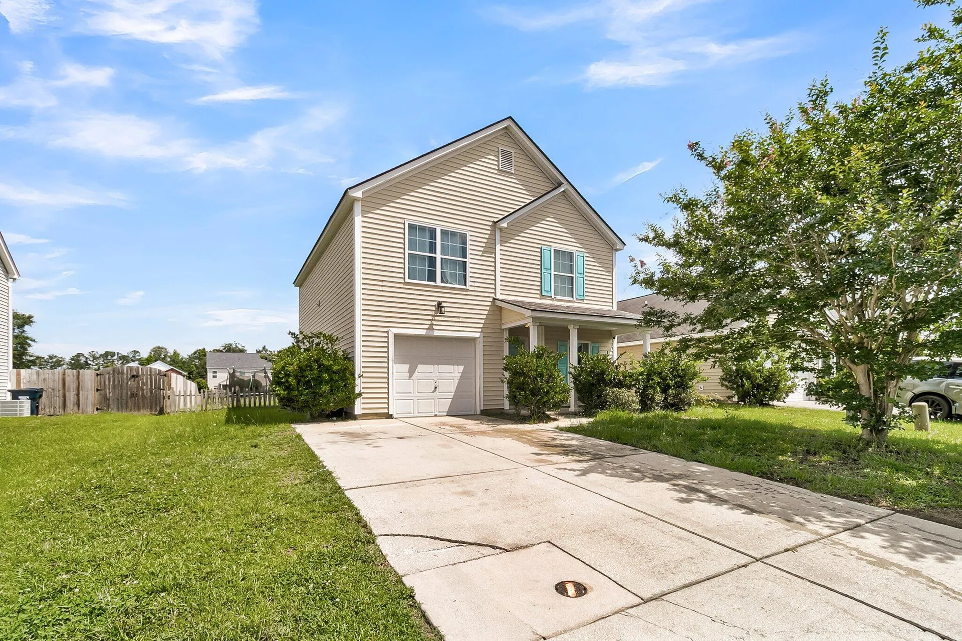 1516 Mandarin Court
