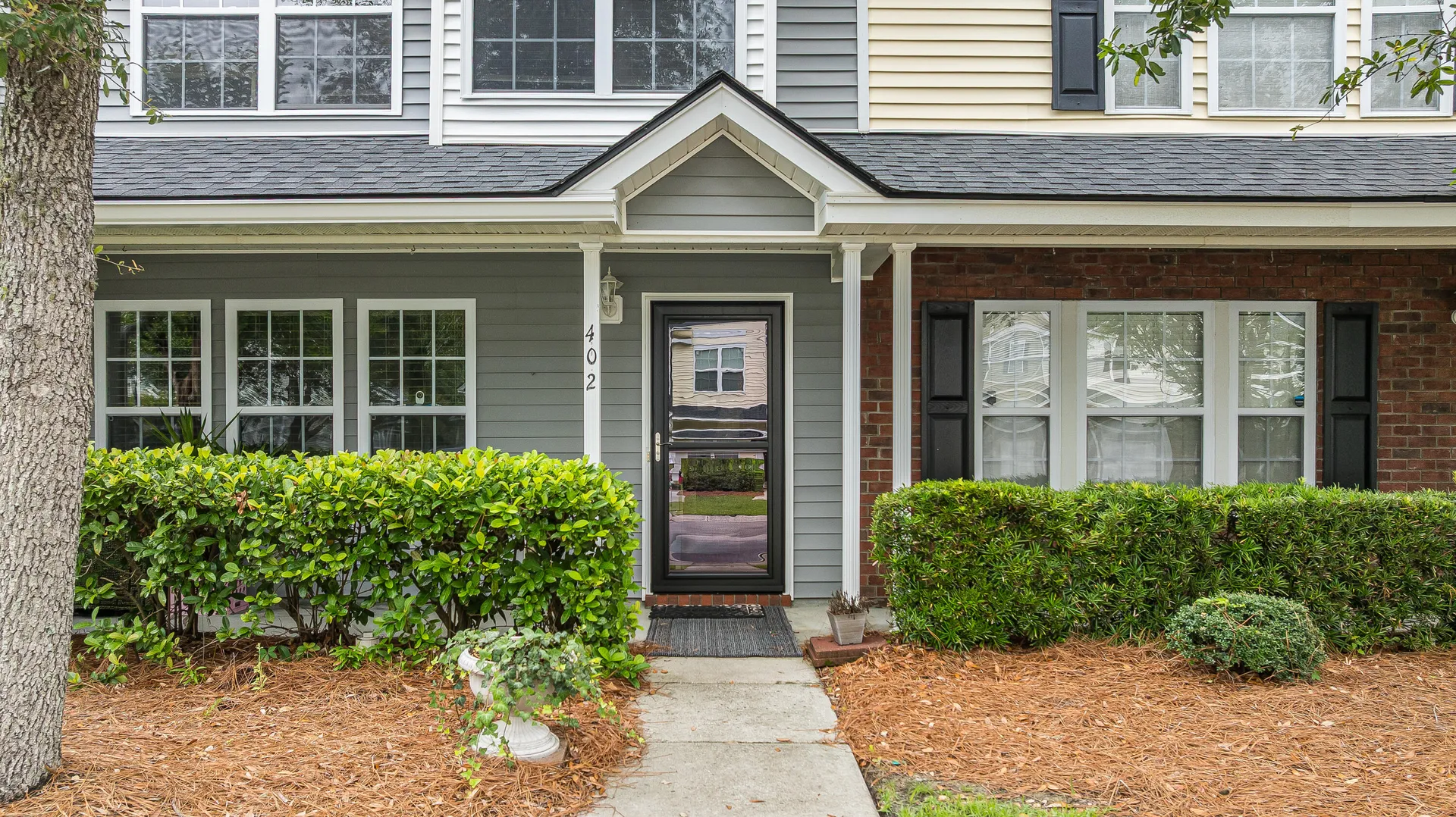 Property image 4 at 402 Pine Bluff Drive, Summerville, SC 29483