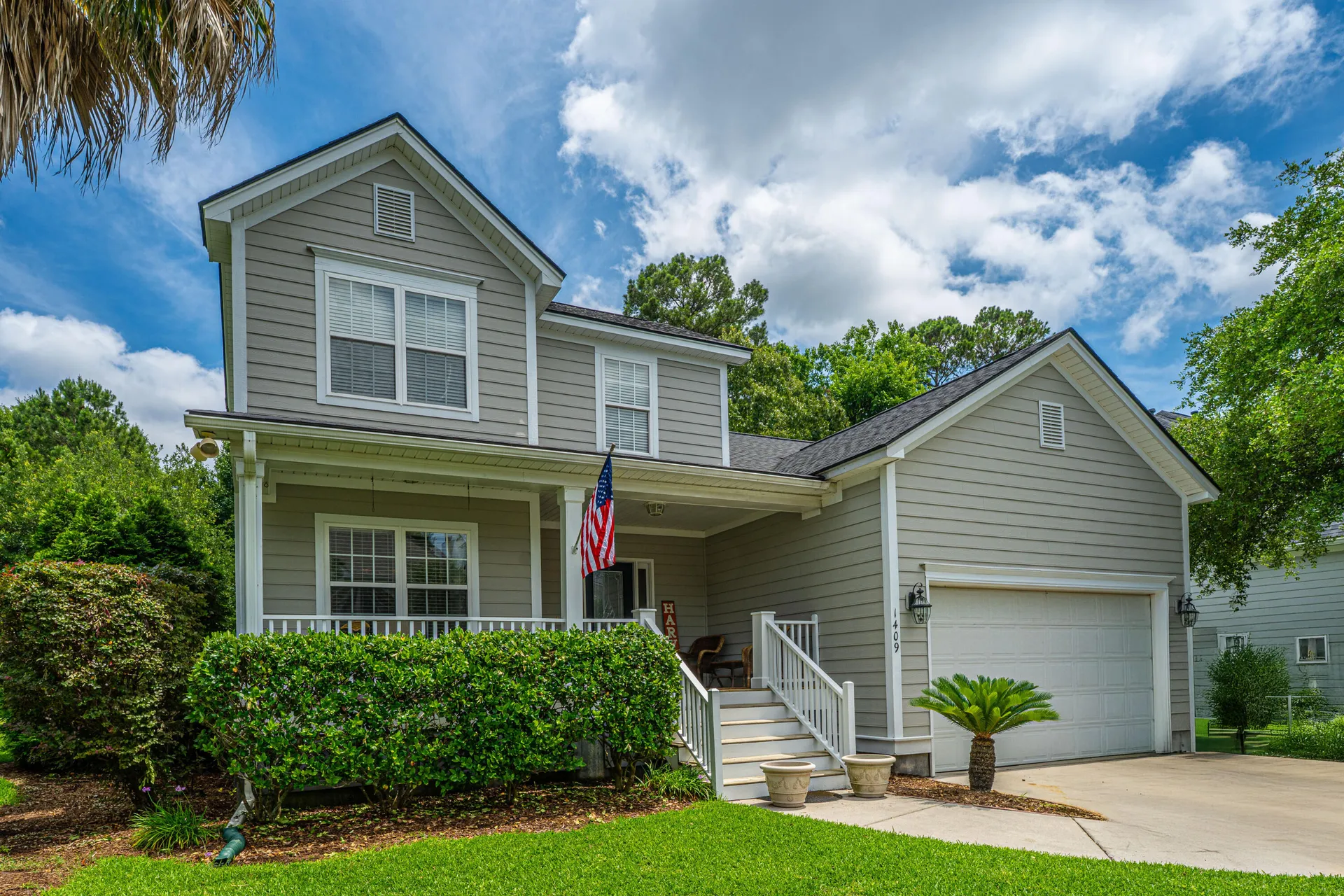 1409 Bloomingdale Lane